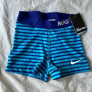 BNWT Nike Pro shorts